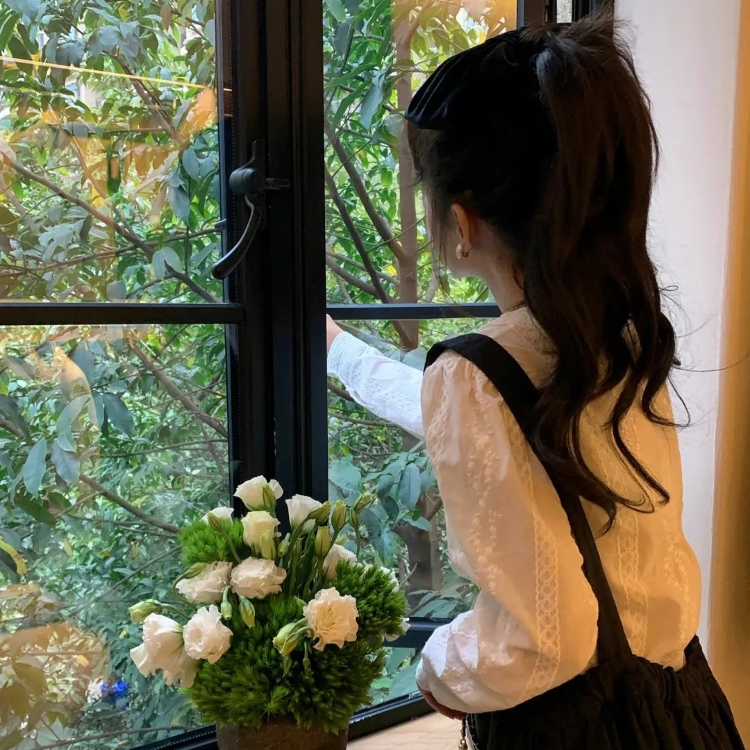 白月光竟是我自己